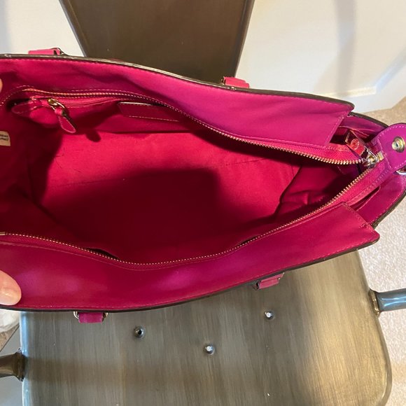 Coach Blake Carryall- Fuchsia! - Picture 4 of 5